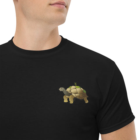 Schildegard gestickt auf Unisex T-Shirt schwarz