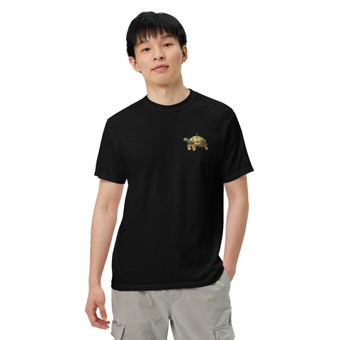 Schildegard gestickt auf unisex T-Shirt mit schwerem Stoff - schwarz