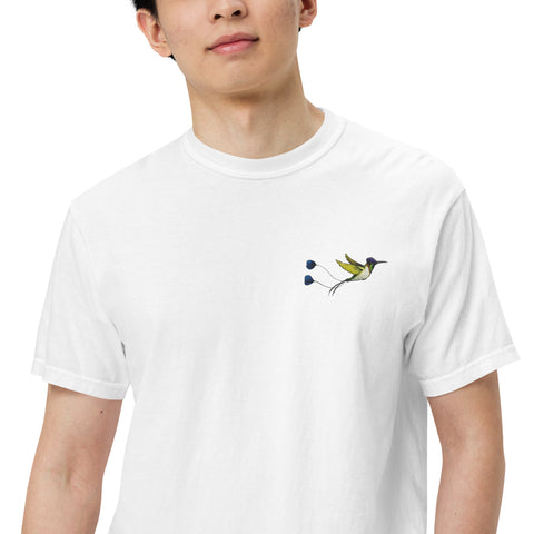 Kolibri gestickt auf unisex T-Shirt mit schwerem Stoff - weiß